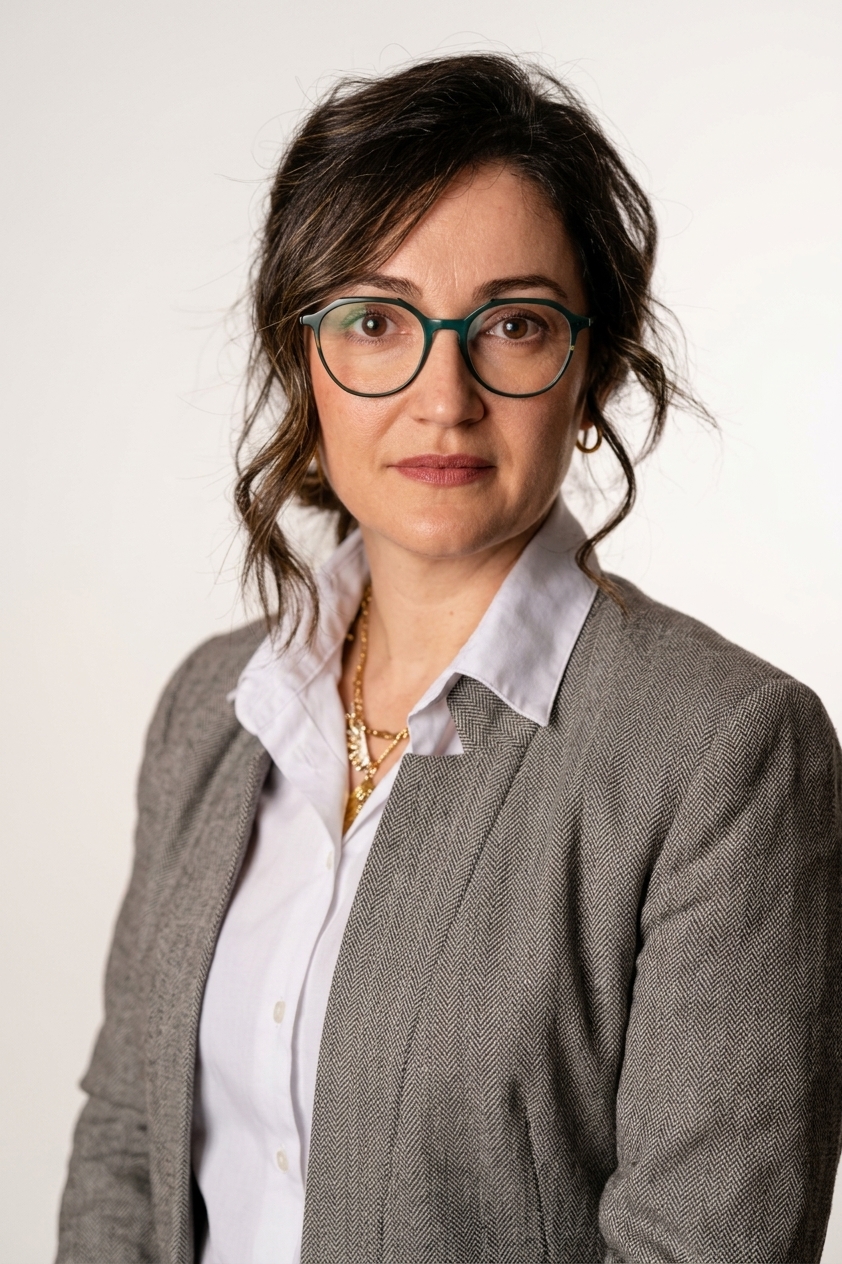 Portrait of Jessica Serrano Domingo, Partner at Zimmer Legal